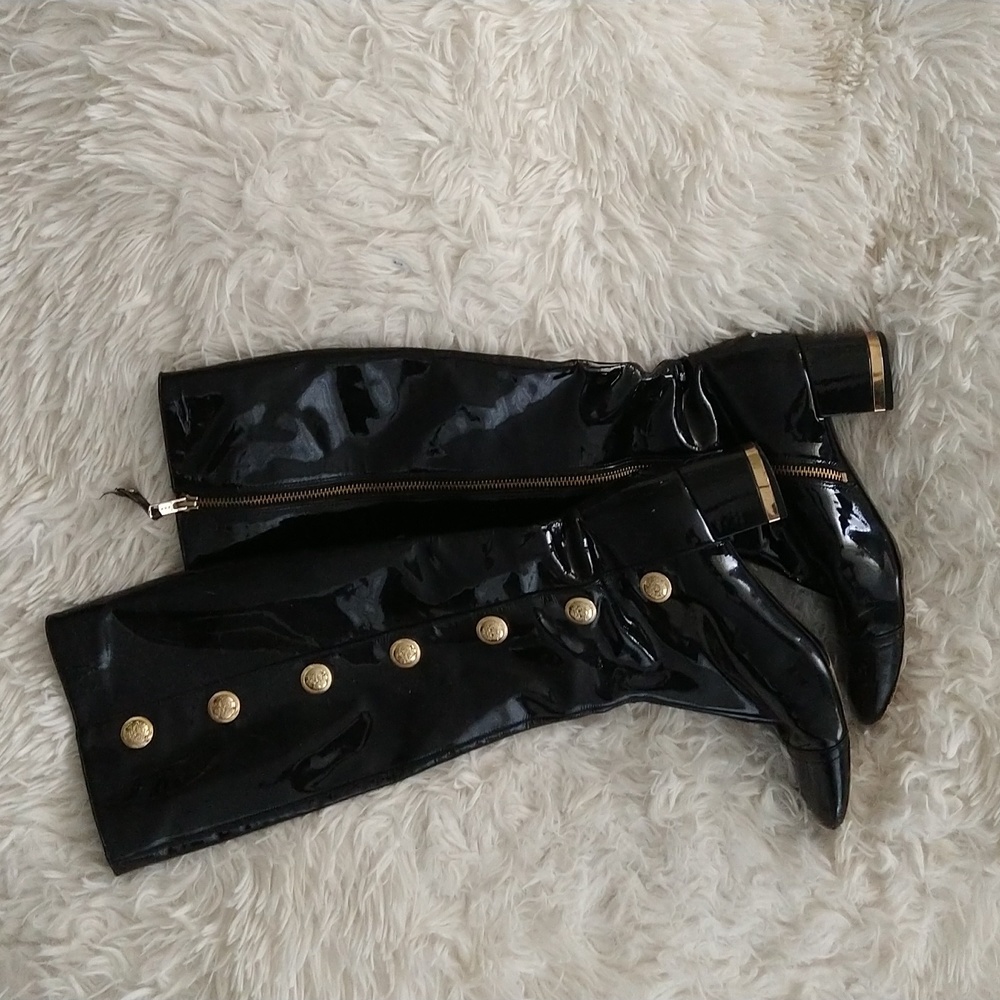 Saks sz 7.5 Black patent leather boots
